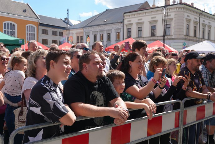 Litovel ožila slavnostmi. Hudba, památky i oslavy 125 let gymnázia