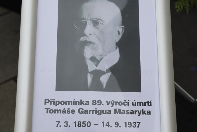  Vzpomínka na T. G. Masaryka proběhla letos u olomoucké radnice
