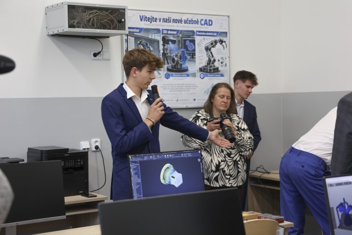  Prostějovská strojní škola má novou učebnu CAD. Studentům nabídne moderní technologie

