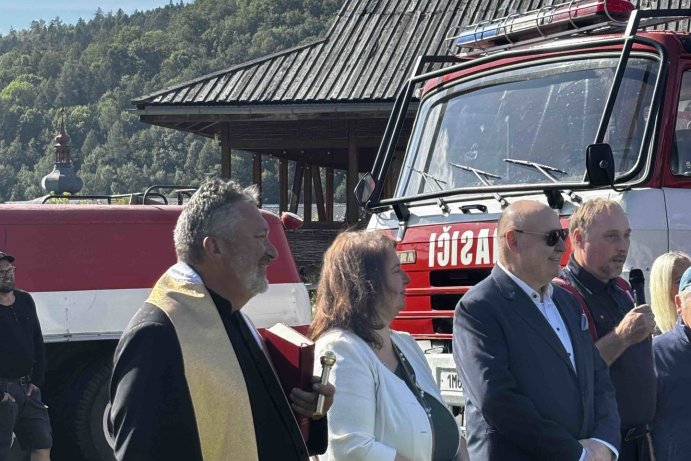  Cisterna posílila vybavení hasičů v Loučné nad Desnou
