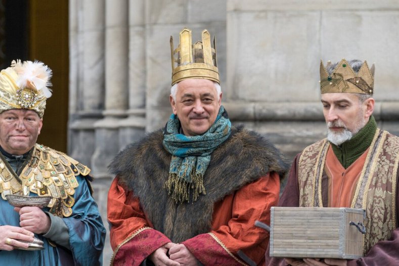 Šťastný nový rok popřeje Olomoučanům v tříkrálovém převleku hejtman, primátor a biskup