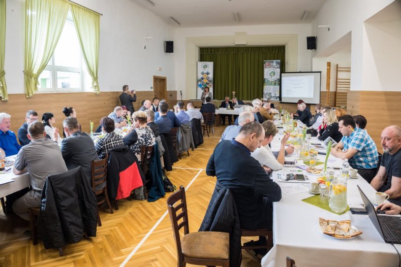 Spolek jednal o projektech, které pomáhají obcím