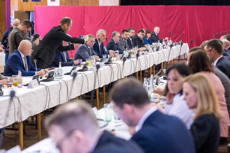 Jednání vlády a Olomouckého kraje – prioritou byly doprava a cestovní ruch