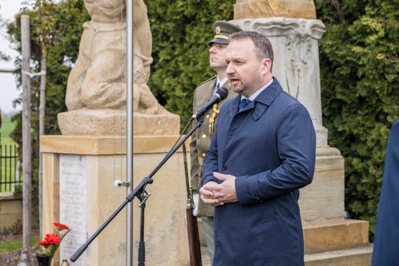 Zástupci kraje si připomněli tragédie z konce druhé světové války