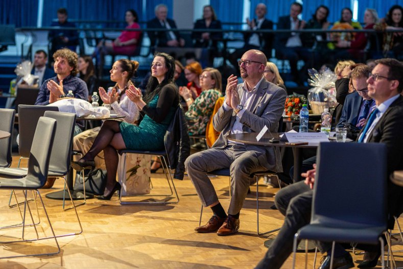 Speciální den pro pedagogy z regionu. Olomoucký kraj je ocenil za jejich práci