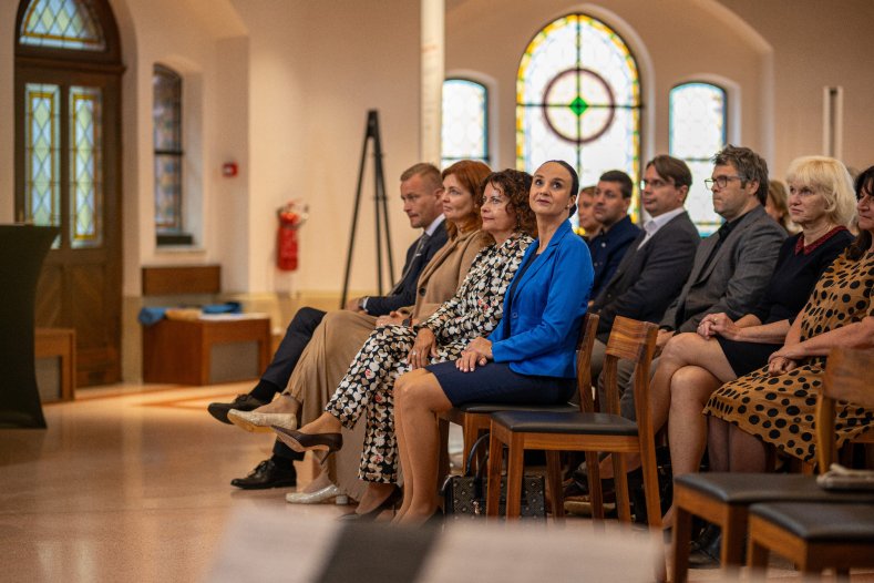 Máte rádi knížky? Těchto pět jmen si dobře zapamatujte