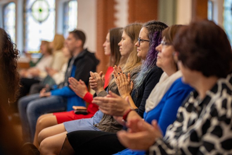 Máte rádi knížky? Těchto pět jmen si dobře zapamatujte