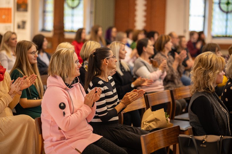 Máte rádi knížky? Těchto pět jmen si dobře zapamatujte