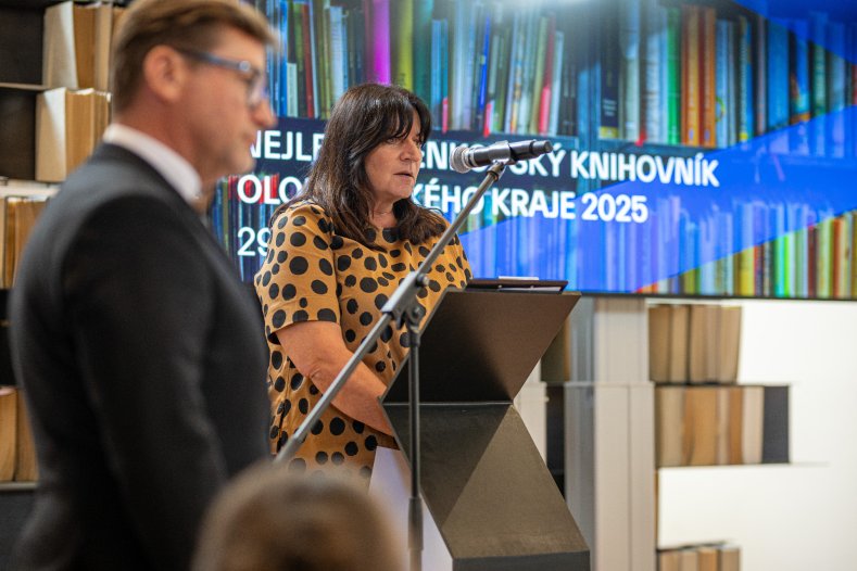 Máte rádi knížky? Těchto pět jmen si dobře zapamatujte