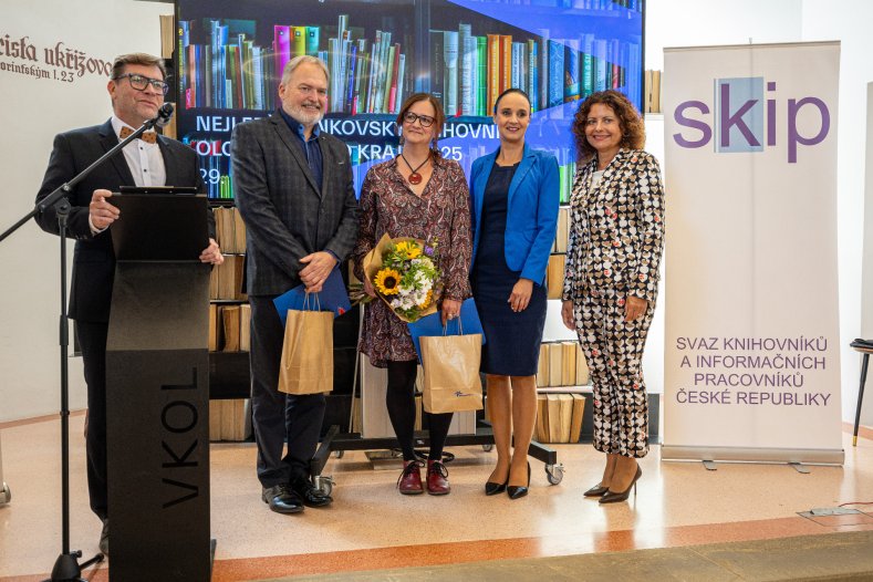 Máte rádi knížky? Těchto pět jmen si dobře zapamatujte