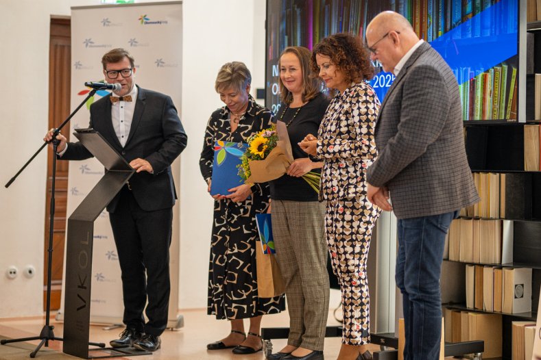 Máte rádi knížky? Těchto pět jmen si dobře zapamatujte