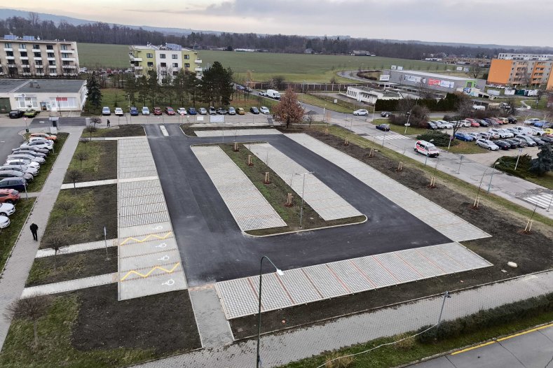  Parkování u prostějovské nemocnice bude jednodušší, díky krajské investici
