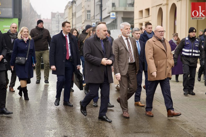 Prezident ukončil návštěvu Olomouckého kraje