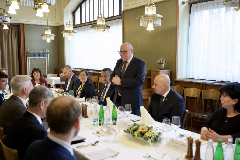 Prezident ukončil návštěvu Olomouckého kraje