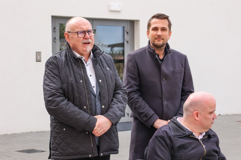  Nový pavilon domova pro seniory je v provozu. Kraj dal na stavbu v Července milióny korun
