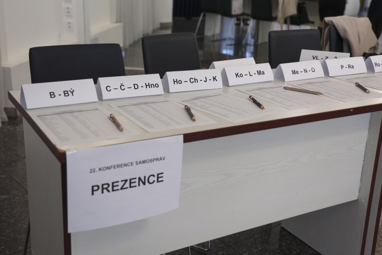  Kraj představil novinky. Přišly si je poslechnout desítky starostů
