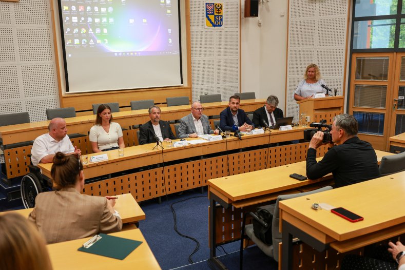  Kraj hledá nové hrdiny mezi studenty. Podpoří dárcovství krve
