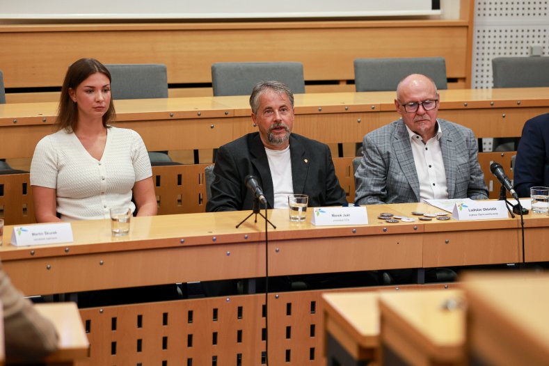  Kraj hledá nové hrdiny mezi studenty. Podpoří dárcovství krve
