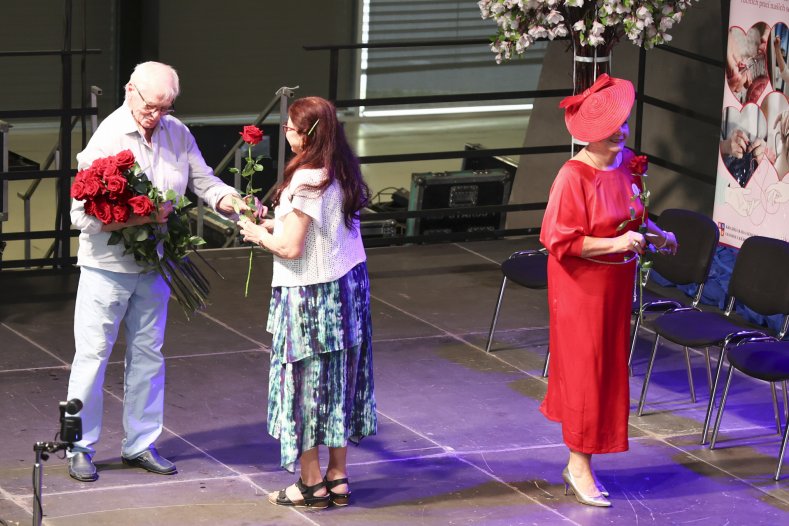  Babička roku znovu oslavila aktivní seniorky. O titul se utkalo čtrnáct finalistek

