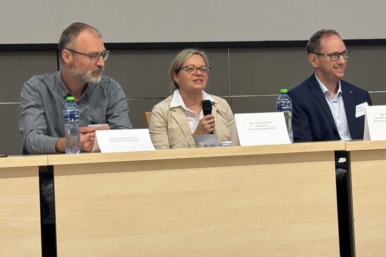  Odolnější žáci, bezpečnější školy. Kraj podporuje prevenci
