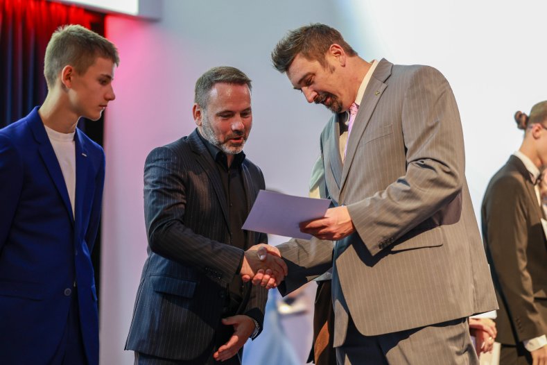 Astrofyzik, klavírista i mladý ekonom. Kraj ocenil 74 talentovaných žáků a studentů