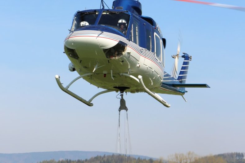 Hašení požárů vrtulníkem