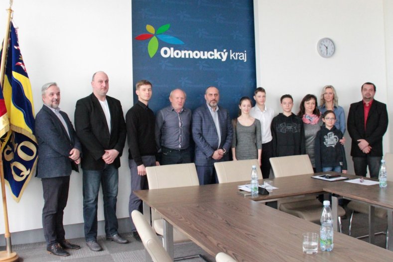 Úspěšné účastníky dětské olympiády přijal náměstek Jura
