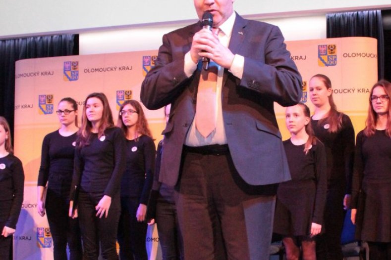 Hejtmanství ocenilo učitele 