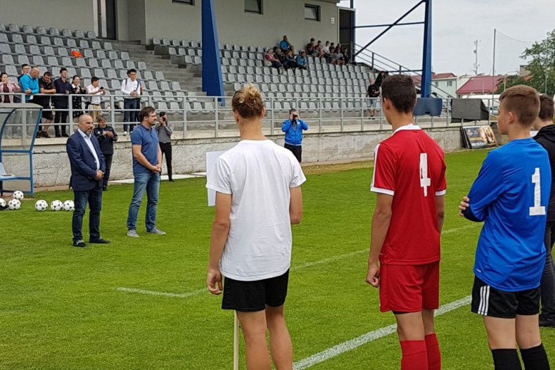 O pohár se s krajským výběrem poperou USA, Čína a Srbsko 