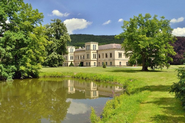 Zámecký bál připomene prvorepublikovou noblesu a filmové hvězdy 