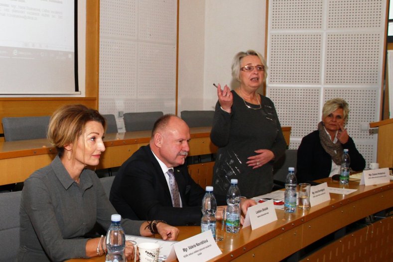 Kraj připravuje plán rozvoje sociálních služeb 