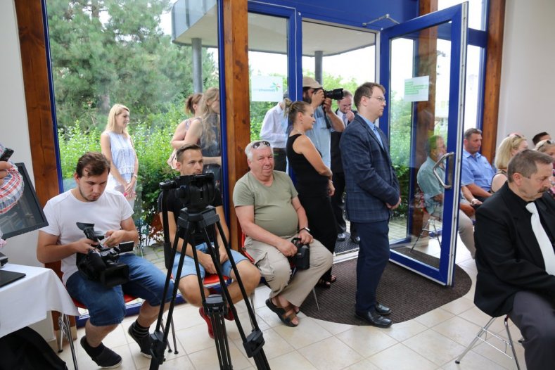 Vzácné sbírky zamířily z garáží do moderního depozitáře