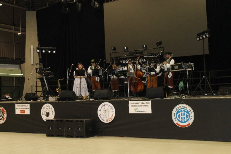  Turisté vyrazili za posledním puchýřem  