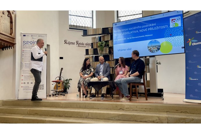 Sociání podnikání_konference